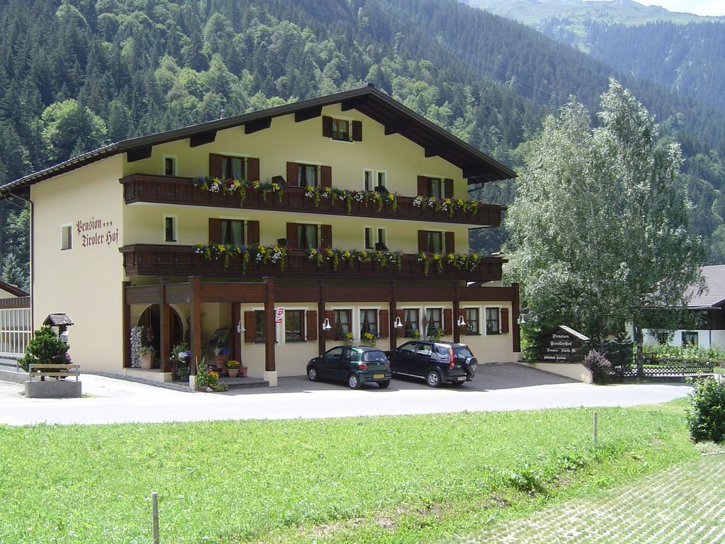 Wohlfuehlpension Tirolerhof Partenen Exterior foto